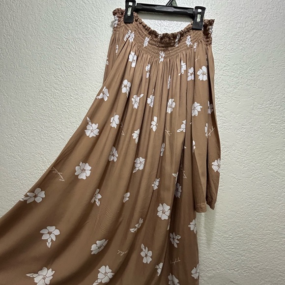 Living Hula Puakenikeni Dress - Picture 3 of 3